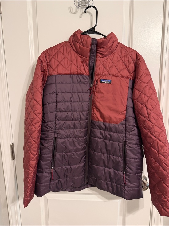 Patagonia Jackets & Blazers - Patagonia Two-Color Quilted Insulated Jacket - Rust Red & Plum